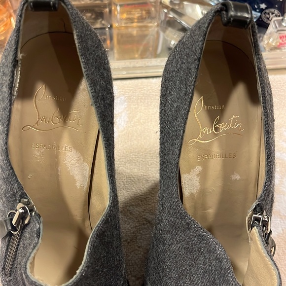 Beautiful 😍 barely worn Christian Louboutin Espadrilles - Picture 2 of 6